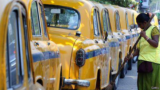 　　印度关闭“国车”大使牌轿车，该车在加尔各答有3万多辆出租车。