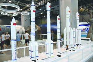 长征系列火箭模型 