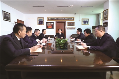 人物篇|杨志成:击楫中流傲楚天